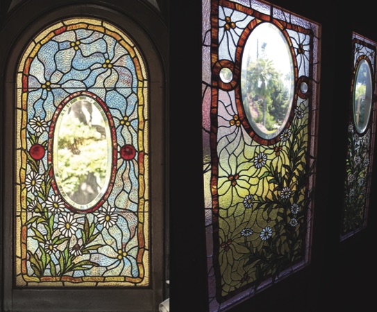 Left, stained-glass window at the Craigdarroch Castle. Right, stained-glass “Daisy” window at the Winchester Mystery House. Notice the similarities in design!