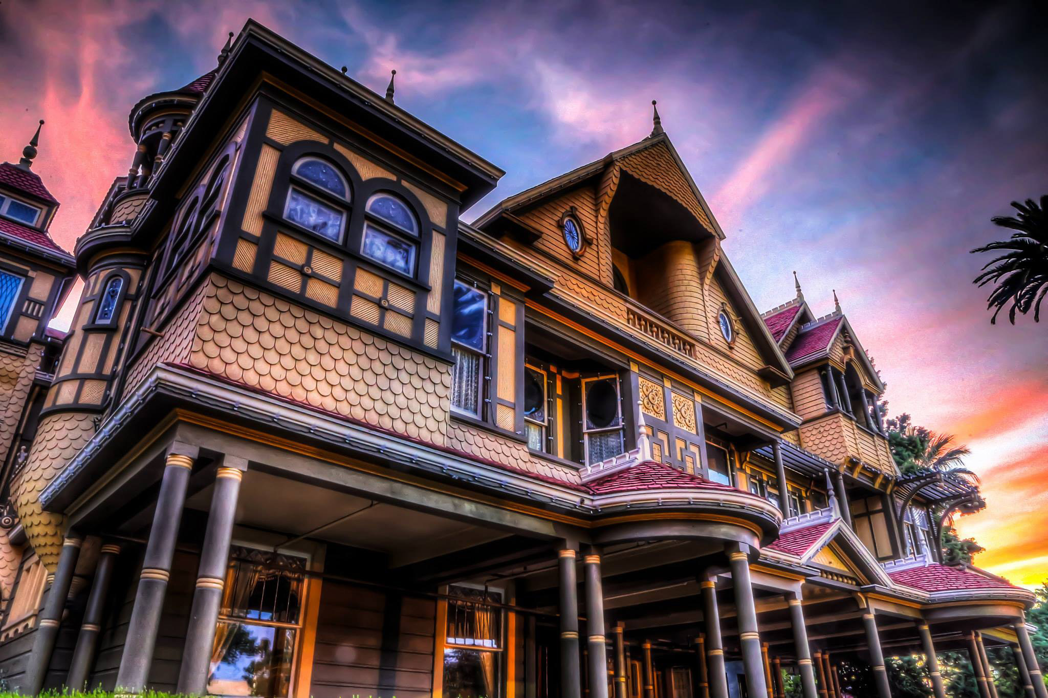 Sunset at Winchester Mystery House